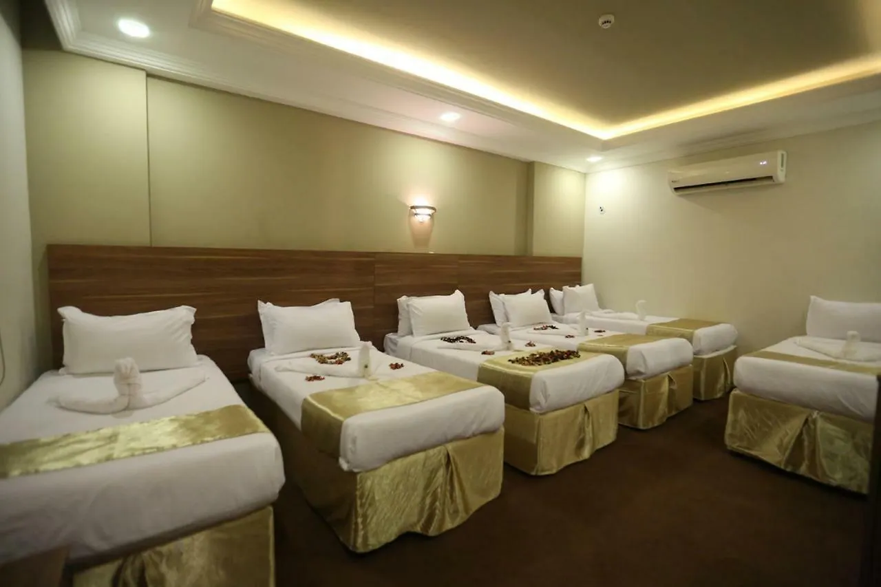 Tera Sedky Hotel Mecca 3*,